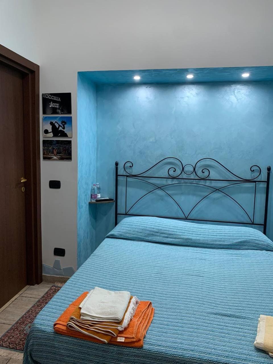 Bed and Breakfast Blue Sea Роччелла-Ионика Экстерьер фото